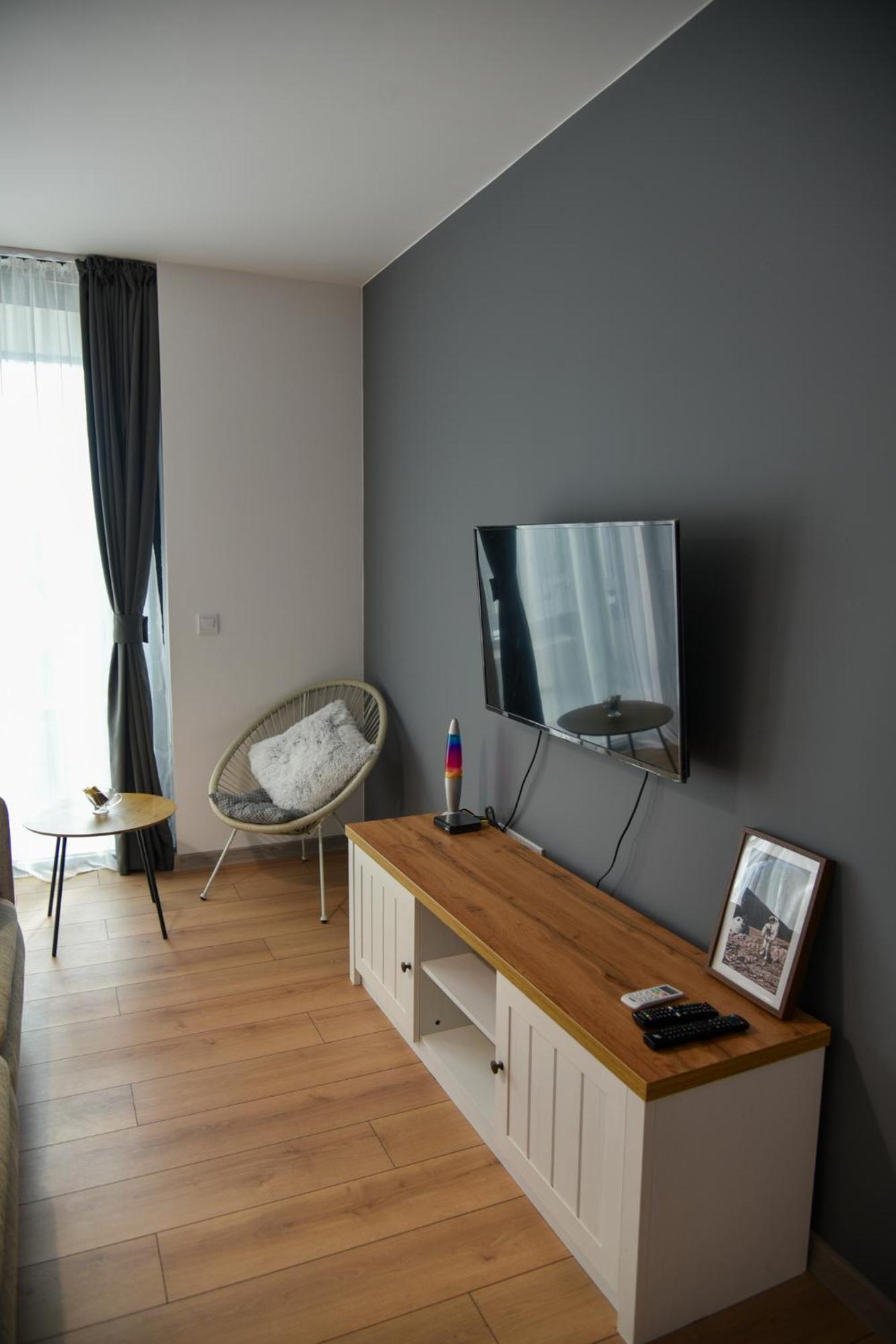 Sunlit Elegance Escape Apartment Várna Kültér fotó