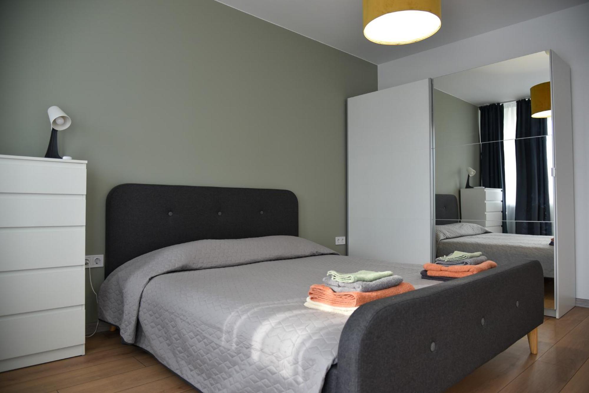 Sunlit Elegance Escape Apartment Várna Kültér fotó